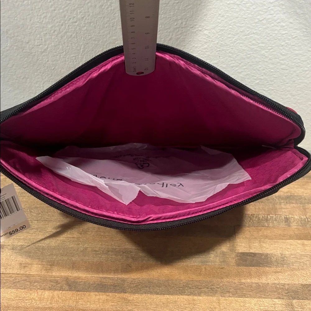 Vera Bradley ~ “Laptop Sleeve” in Kauai Floral ~ NWT’s - Picture 4 of 7